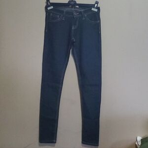 SWS Denim Co mid Rise Shaping Jeans size 7